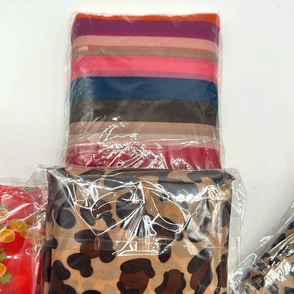 Six Reusable Shopping Totes Bundle NWT - Picture 6 of 6